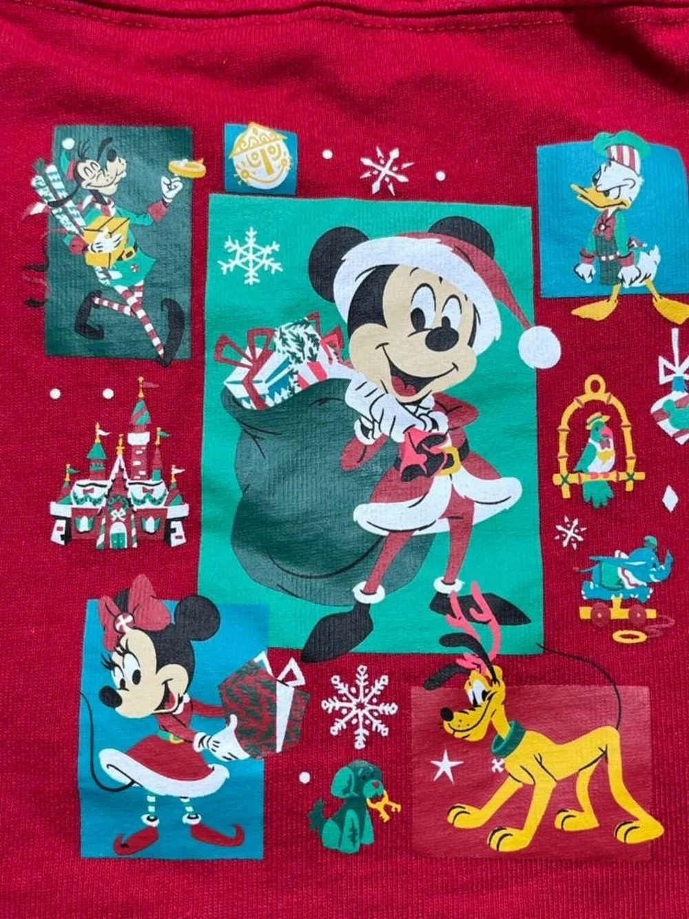 Disney Walt Disney World Dog Spirit Jersey Mickey Christmas‎ Print Size M Red